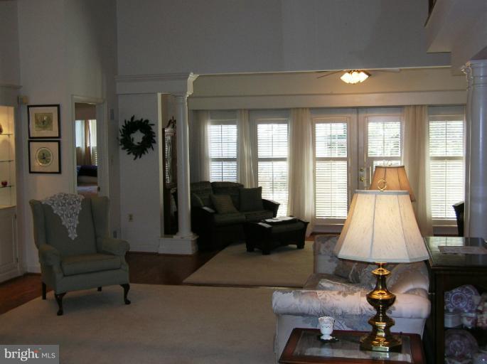 2483-5 Five Shillings Road Frederick, MD 21701 - Photo 14 of 30 Living Room