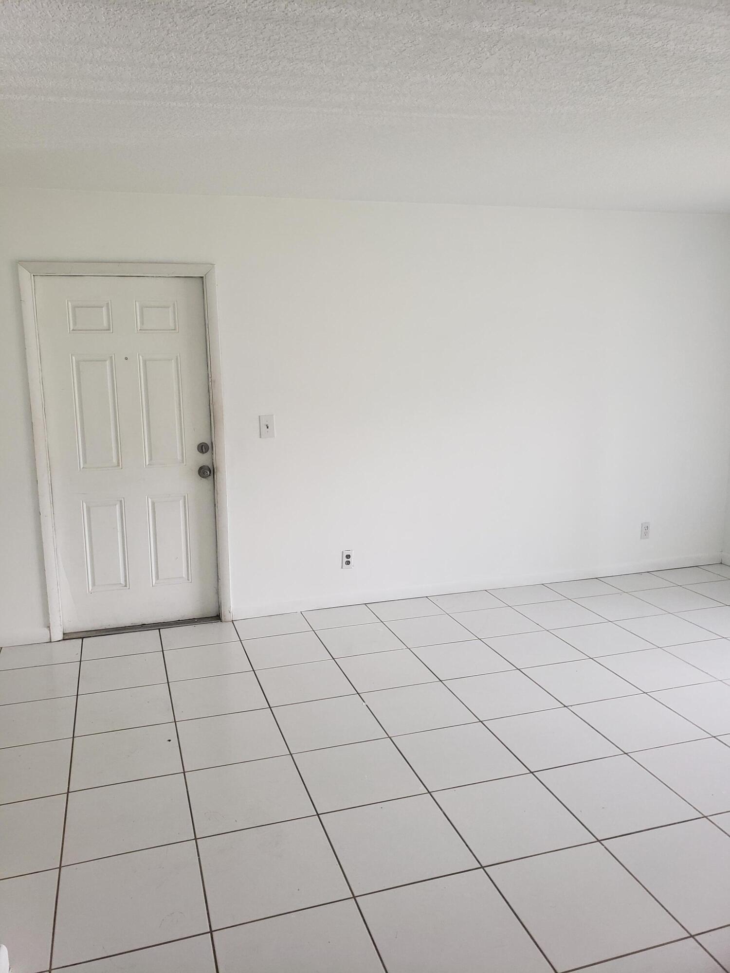 1854 Abbey Road, Unit 101 West Palm Beach, FL 33415 - Photo 11 of 16 20230703_120941