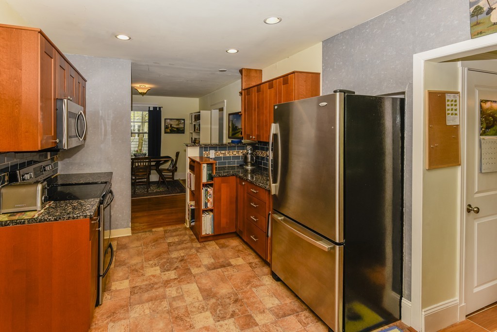8 Reed Street Dedham, MA 02026 - Photo 8 of 26 Gallery Image 8