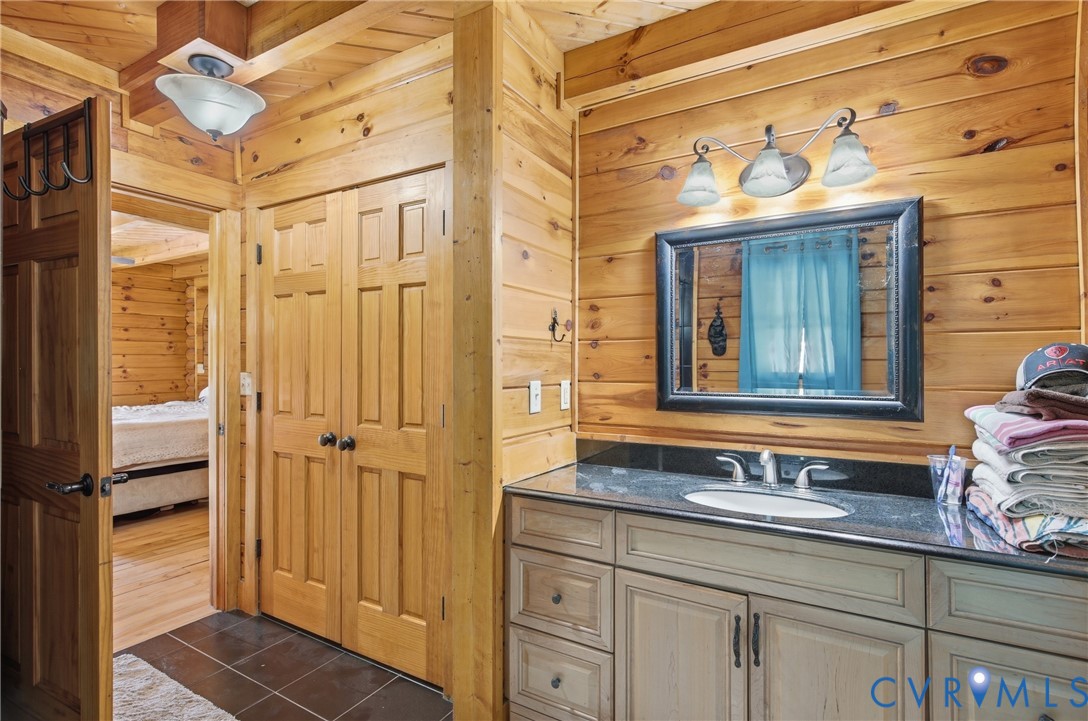 8401 Hicks Island Road Lanexa, VA 23089 - Photo 21 of 46