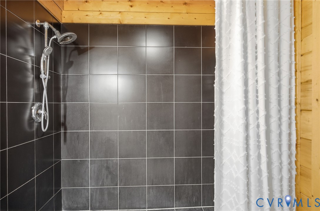 8401 Hicks Island Road Lanexa, VA 23089 - Photo 25 of 46