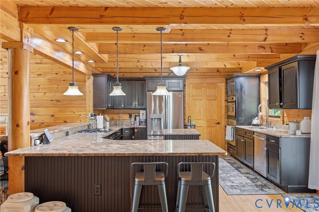 8401 Hicks Island Road Lanexa, VA 23089 - Photo 10 of 46