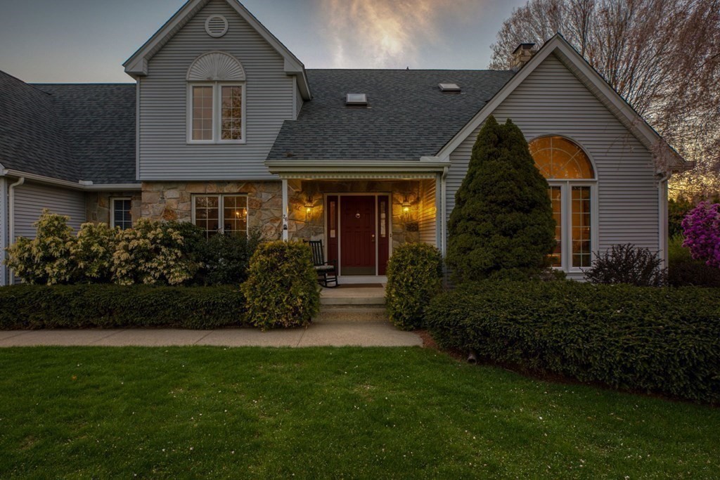 26 Crescent Ridge Road Westfield, MA 01085 - Photo 4 of 42 Gallery Image 4