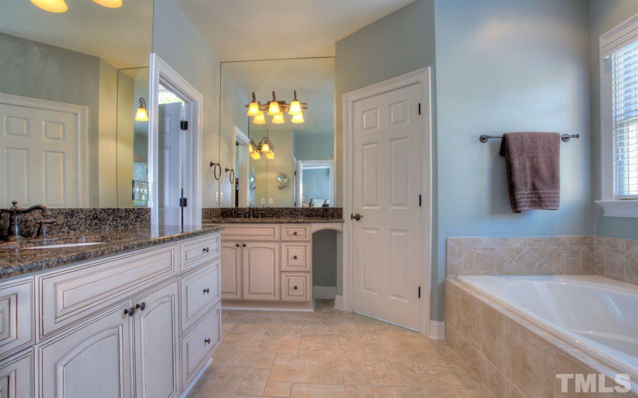 5220 Tallowtree Drive Raleigh, NC 27613 - Photo 12 of 25