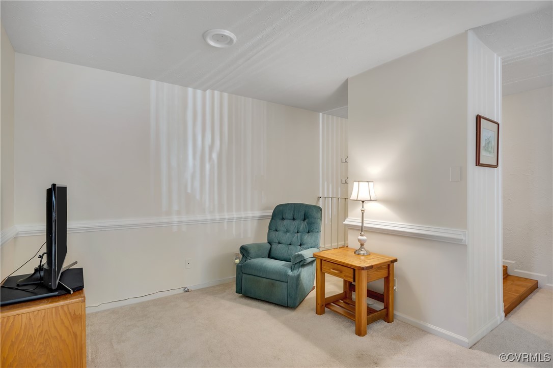 1505 Regency Woods Road, Unit 101 Henrico, VA 23238 - Photo 7 of 25 Sitting area