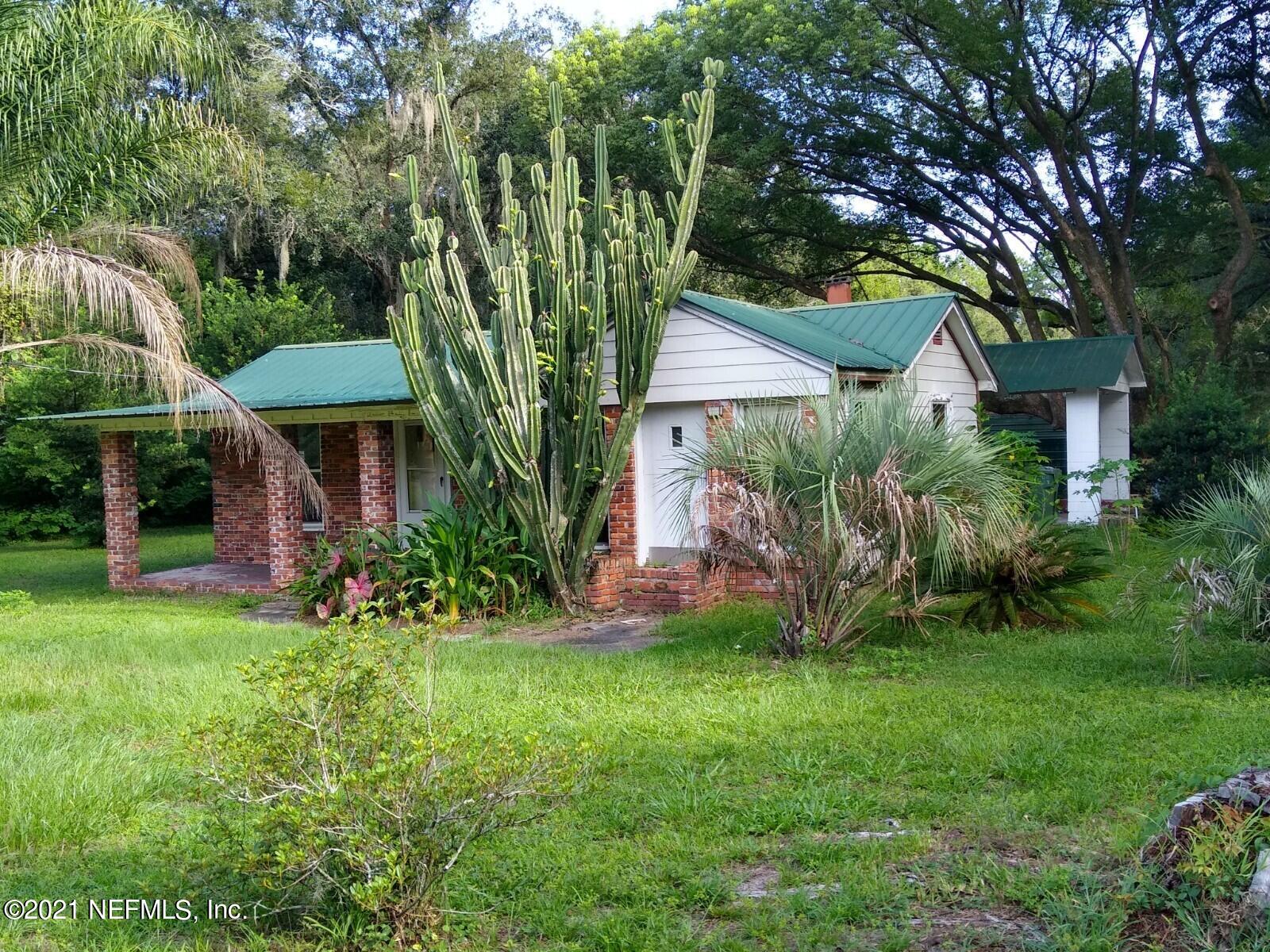 3500 Weaver Road Palatka, FL 32177 - Photo 3 of 16 IMG_20210824_091402024_HDR