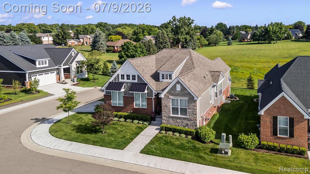 2554 Middleton Street Rochester Hills, MI 48309 - Photo 4 of 38