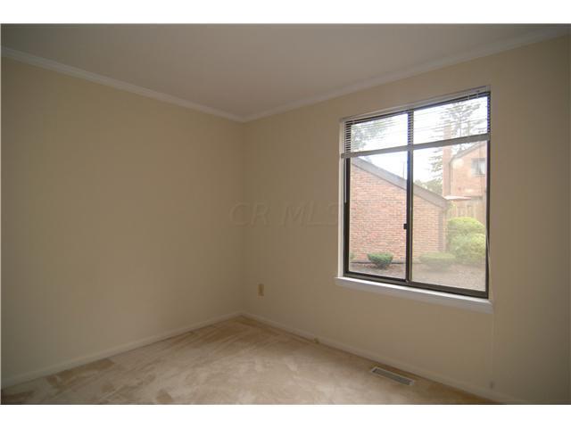 1852 Fishinger Road, Unit 3 Upper Arlington, OH 43221 - Photo 10 of 15 10