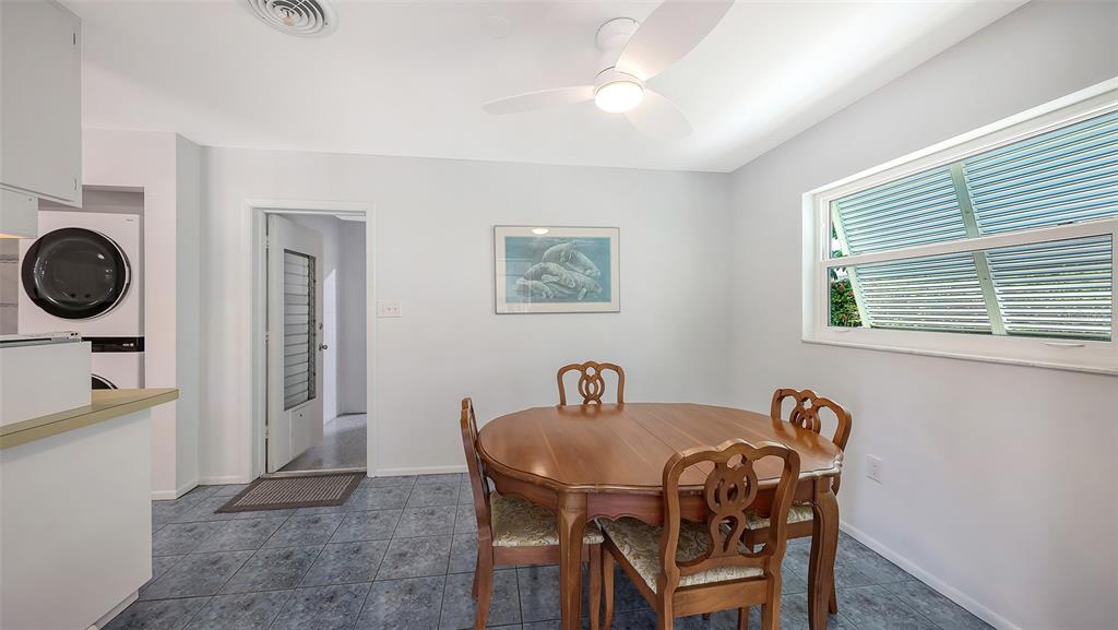 524 Glen Oak Road Venice, FL 34293 - Photo 19 of 34