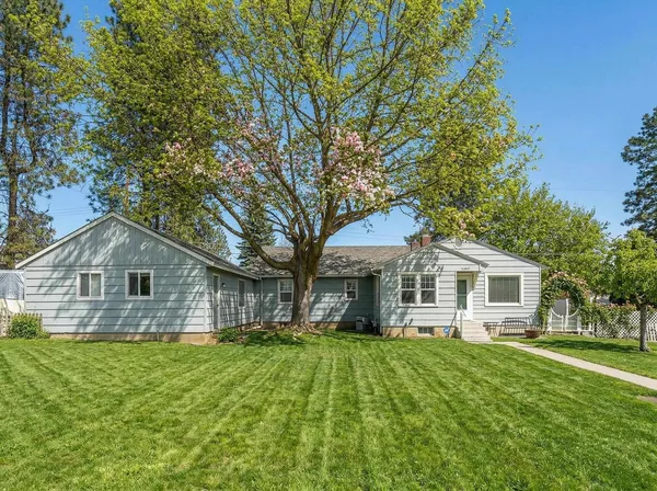 $385,000 | 3407 East 35th Avenue, Spokane, WA 99223