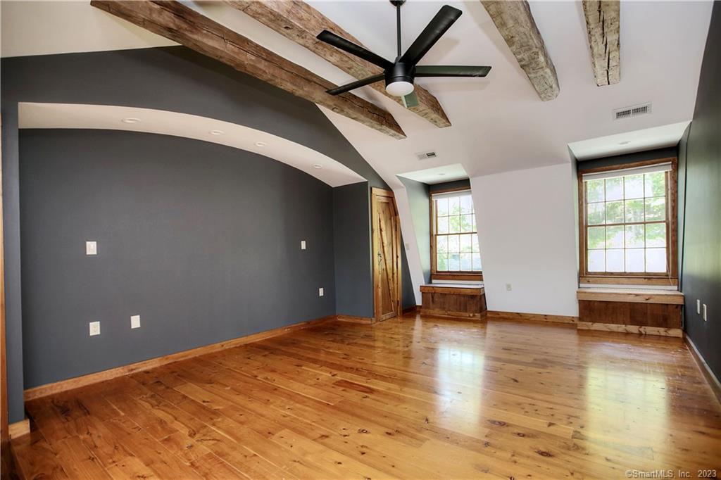5 Old Mill Road Weston, CT 06883 - Photo 18 of 40