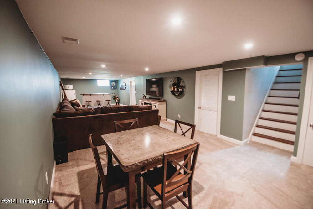 4905 Clarmar Road Jeffersontown, KY 40299 - Photo 35 of 60 DSC_34