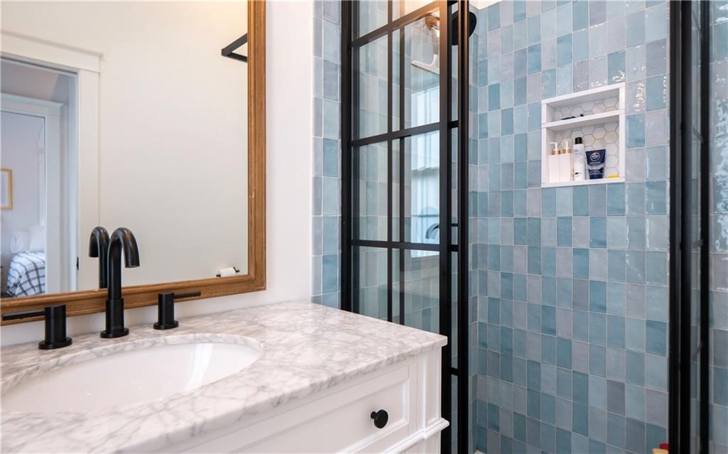 122 Ruggles Avenue Newport, RI 02840 - Photo 36 of 50