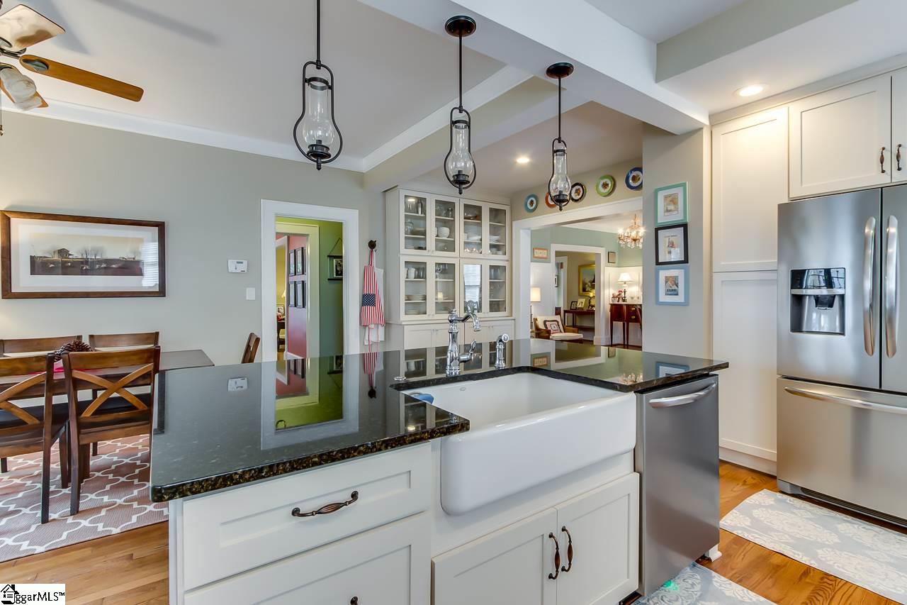212 Overbrook Road Greenville, SC 29607 - Photo 14 of 36