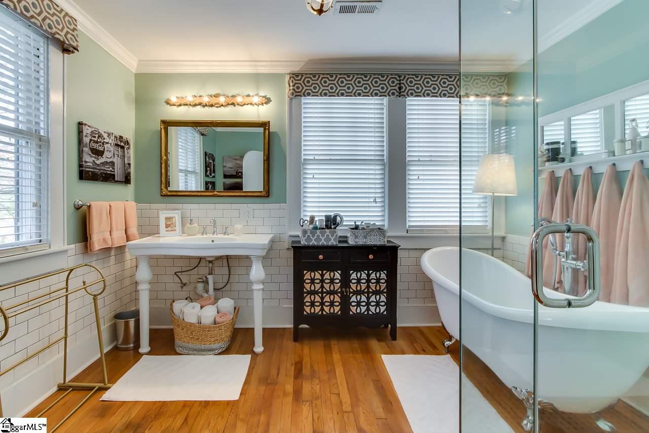 212 Overbrook Road Greenville, SC 29607 - Photo 22 of 36