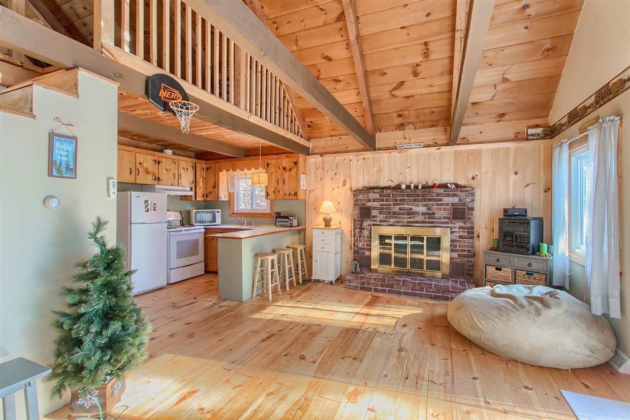 995 Lord Road Wakefield, NH 03872 - Photo 4 of 40