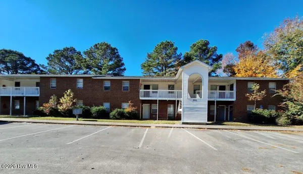 $900 | 3005 Caldwell Court, Unit 16, Greenville, NC 27834