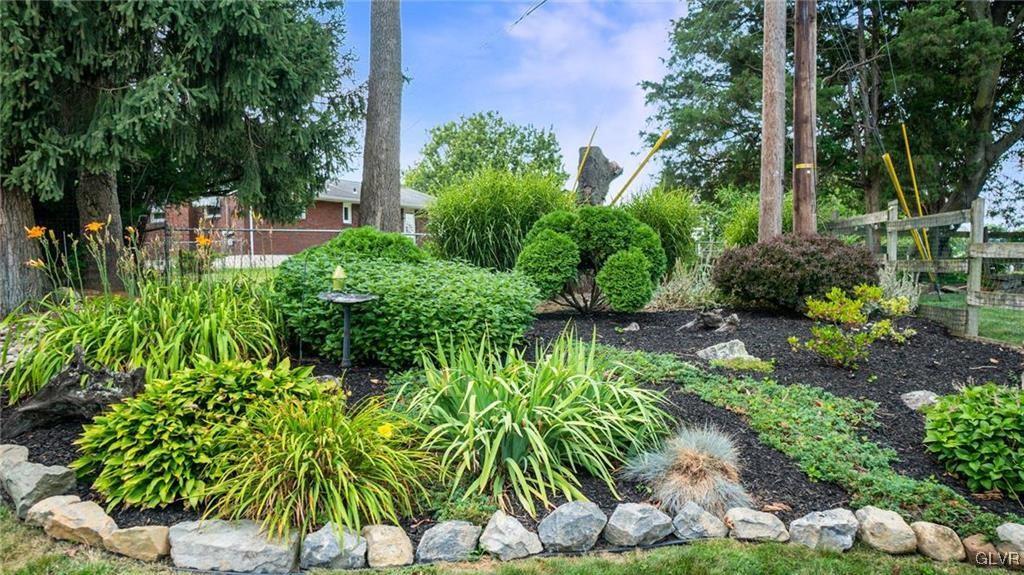 2533 Nottingham Road Bethlehem, PA 18017 - Photo 24 of 30 Gallery Image 24