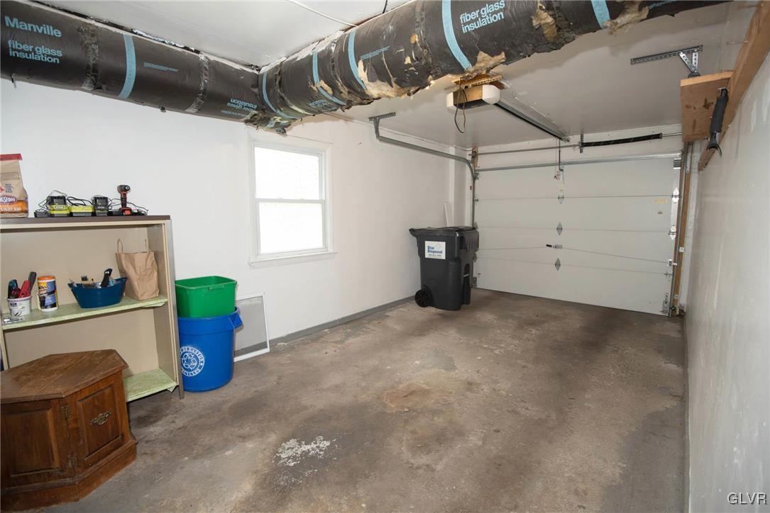 2533 Nottingham Road Bethlehem, PA 18017 - Photo 28 of 30 1 Car Garage