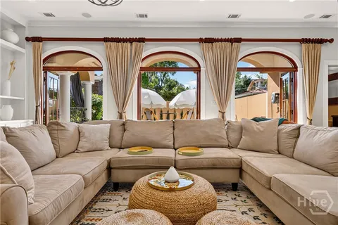 $1,790,000 | 529 East 44th Street, Savannah, GA 31405
