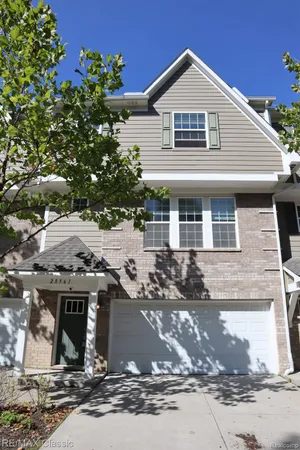 $2,400 | 28561 Melanie Lane, Novi, MI 48377