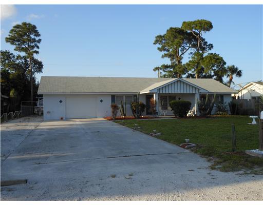 4945 Club Road Haverhill, FL 33415 - Photo 1 of 19 Primary Photo
