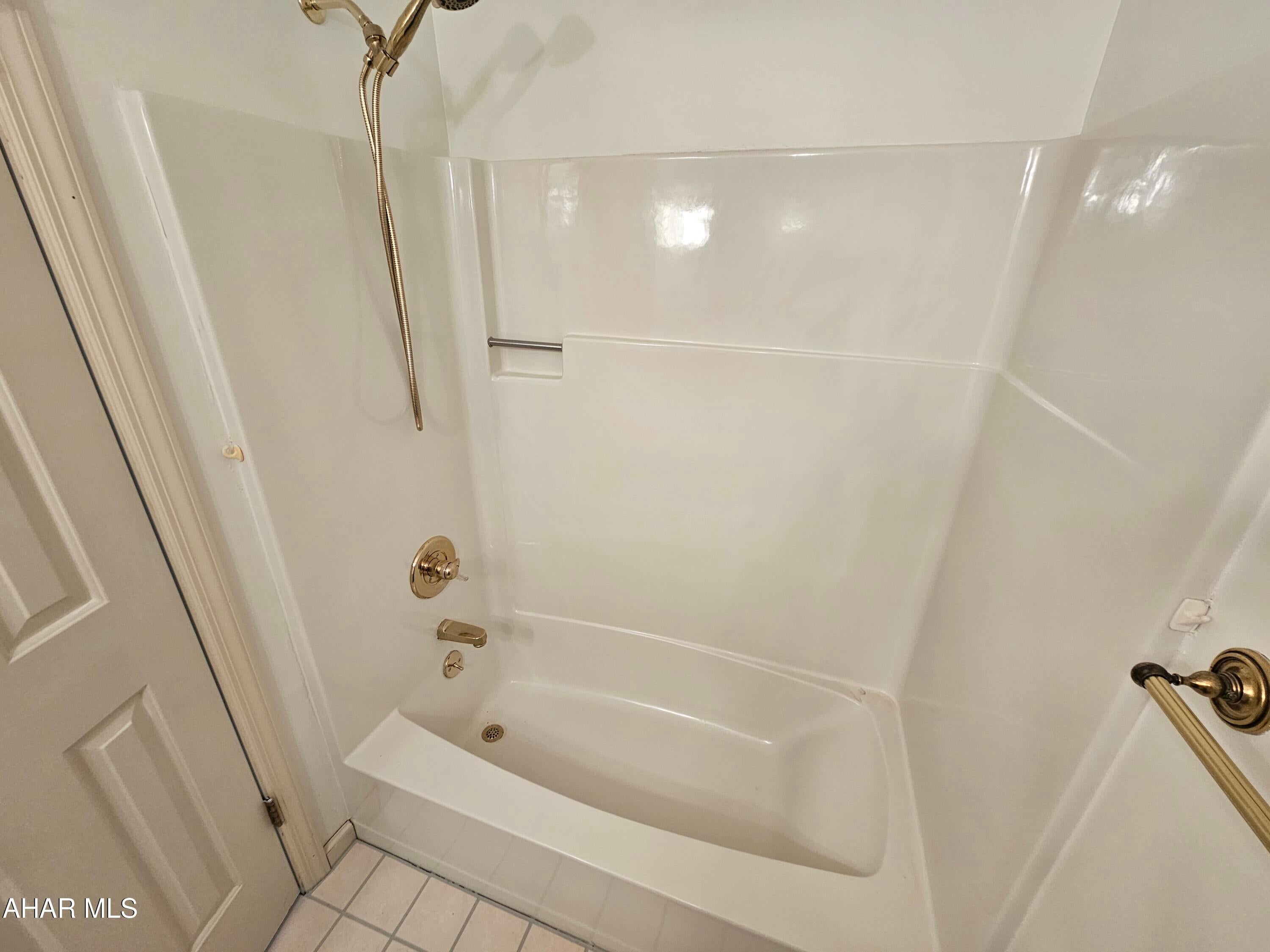 411 Ridge Avenue Altoona, PA 16602 - Photo 23 of 32 Gallery Image 23