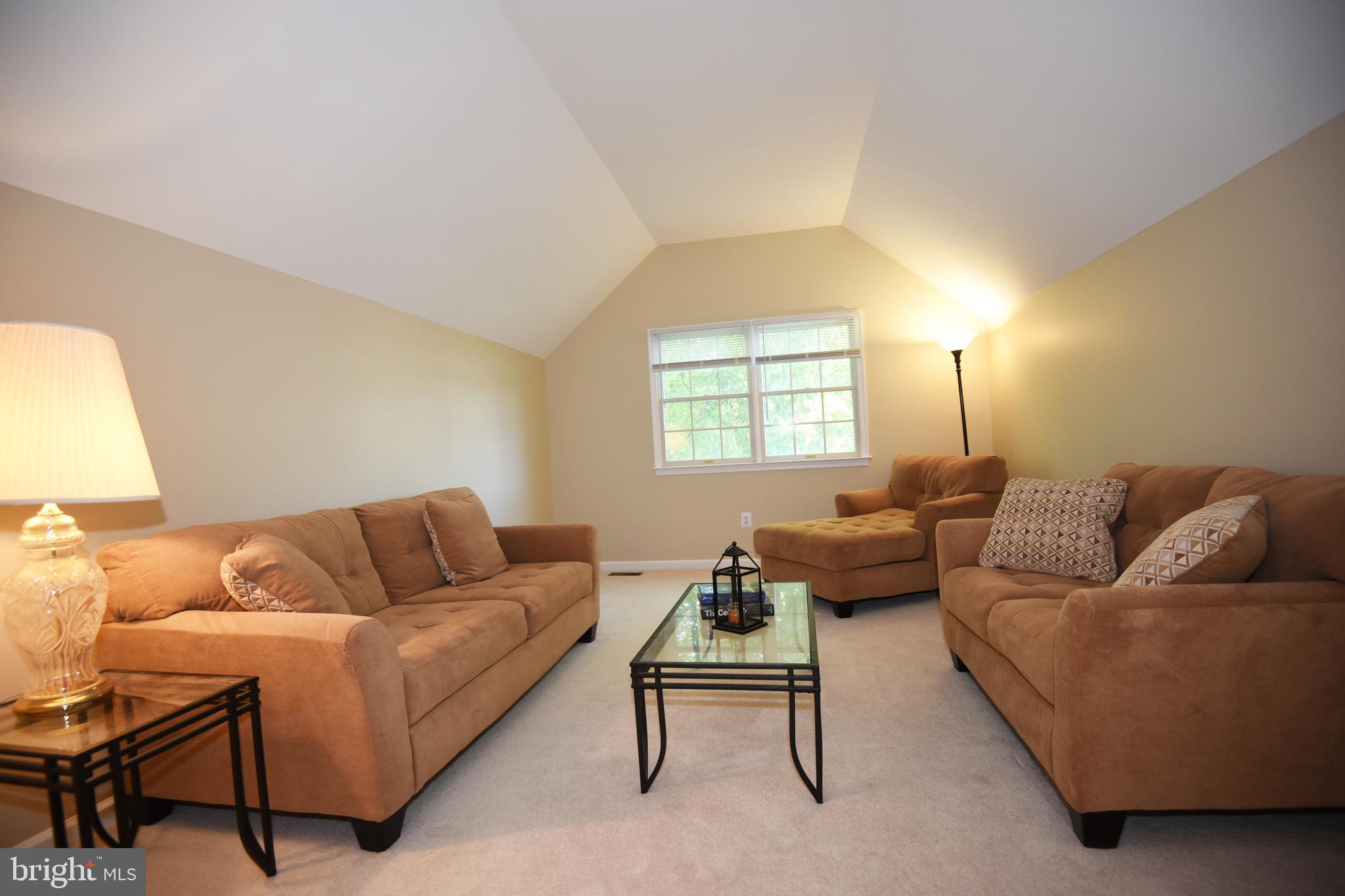 4900 Redfield Road Doylestown, PA 18902 - Photo 10 of 12 Owner's Sitting Room