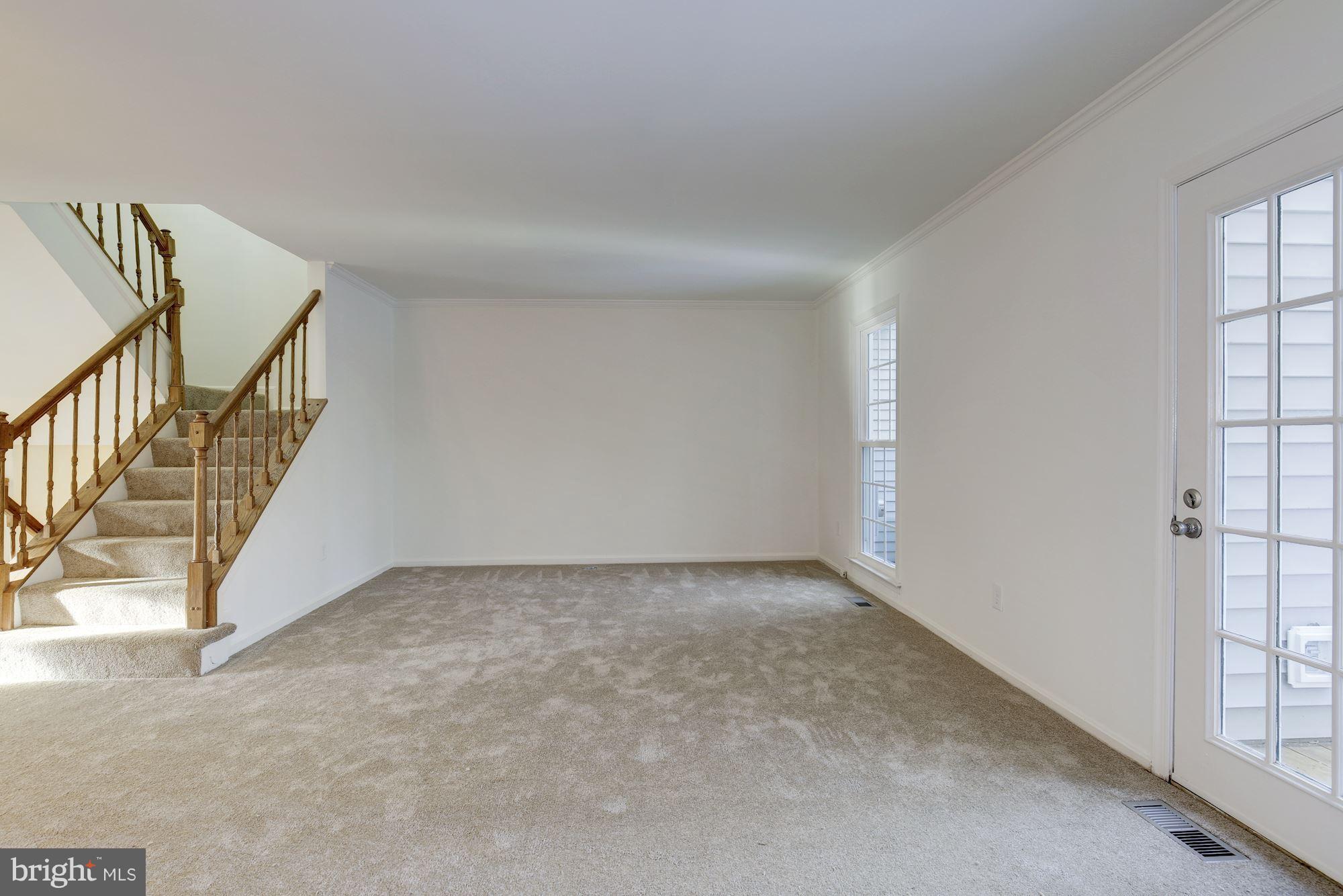 216 Finale Terrace Silver Spring, MD 20901 - Photo 6 of 30