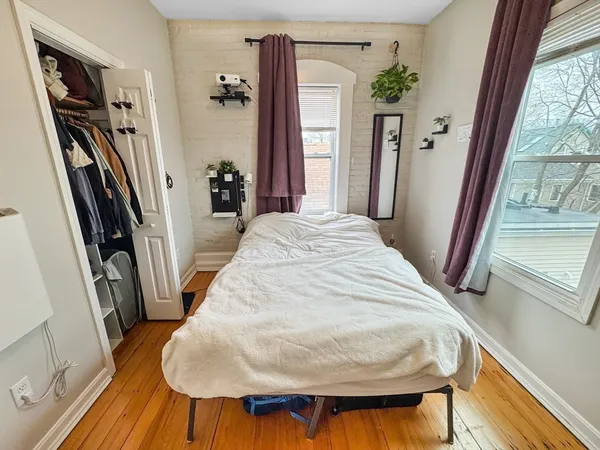 $6,800 | 107 Columbia Street, Unit 3, Cambridge, MA 02139