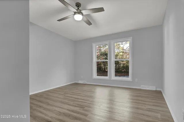 $259,000 | 270 Williams Store Road, Hampstead, NC 28443