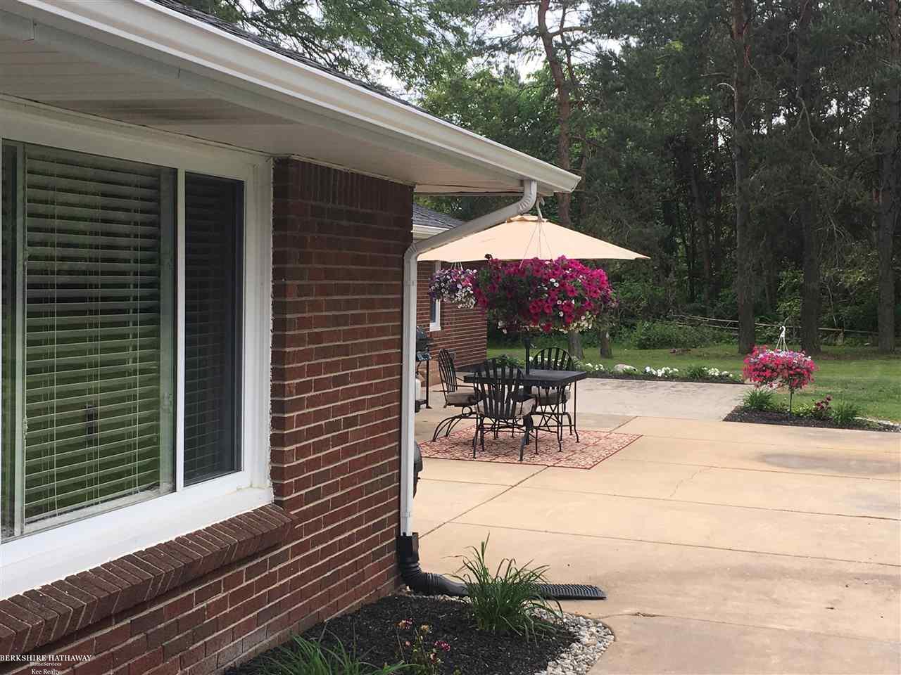 72695 Van Dyke Romeo, MI 48065 - Photo 30 of 79 31350328-29.JPG