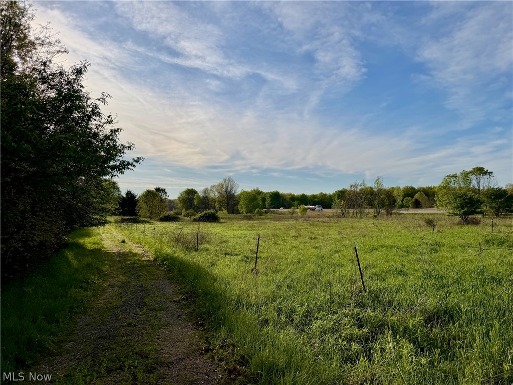 9200 Horn Road Windham, OH 44288 - Photo 19 of 41