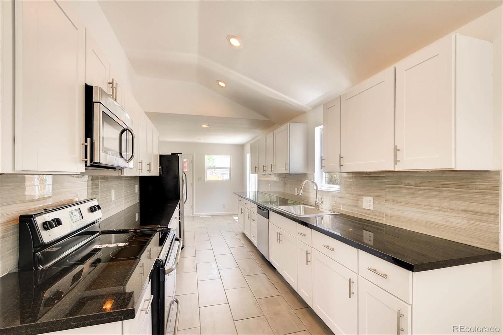644 Stuart Street Denver, CO 80204 - Photo 10 of 27 Gallery Image 10