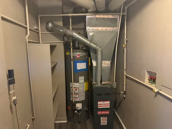 $117,400 | 22732 Rosalind Avenue, Eastpointe, MI 48021