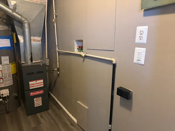 $119,900 | 22732 Rosalind Avenue, Eastpointe, MI 48021