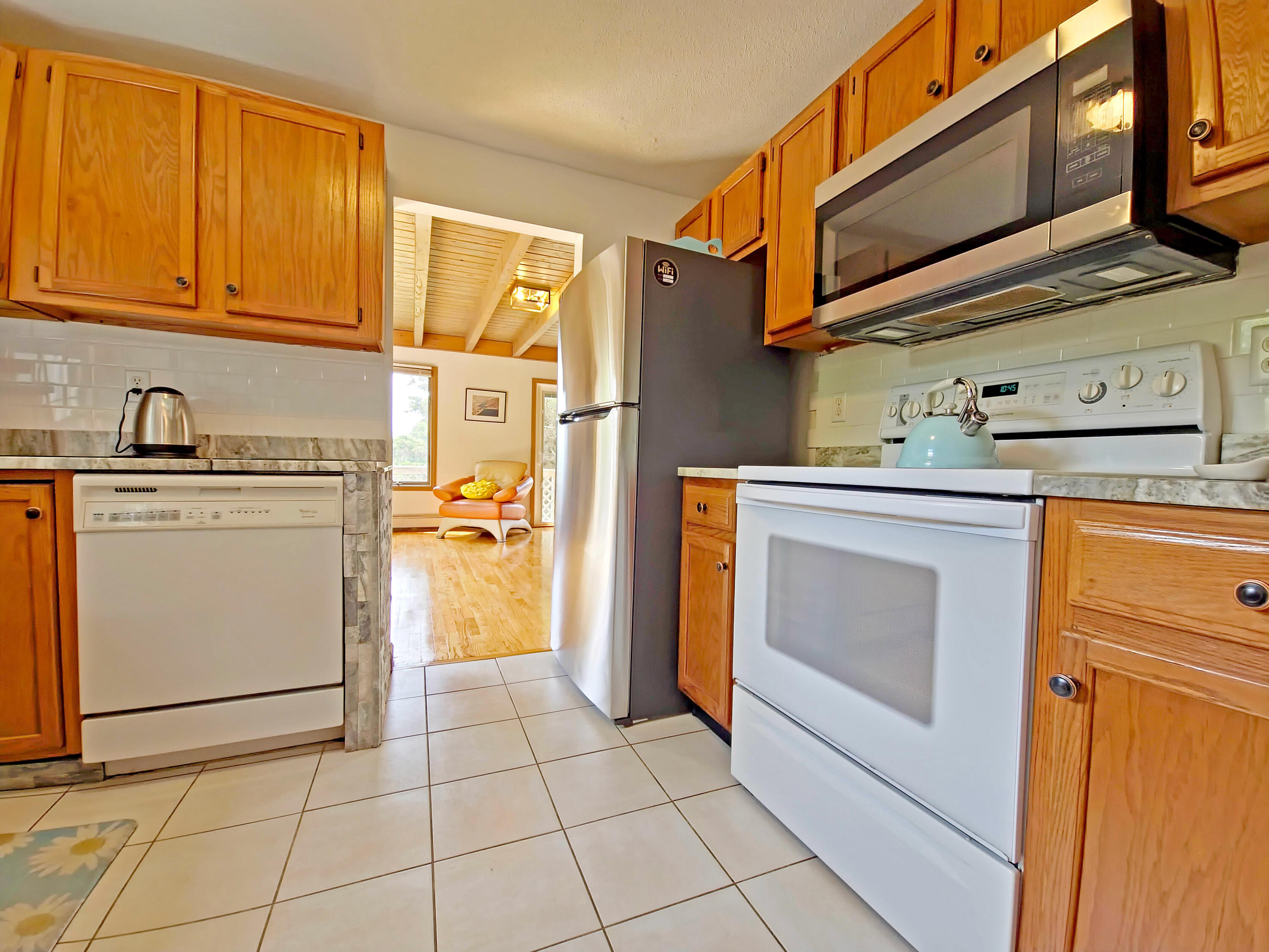 30 Norris Path Teaticket, MA 02536 - Photo 13 of 39 Kitchen