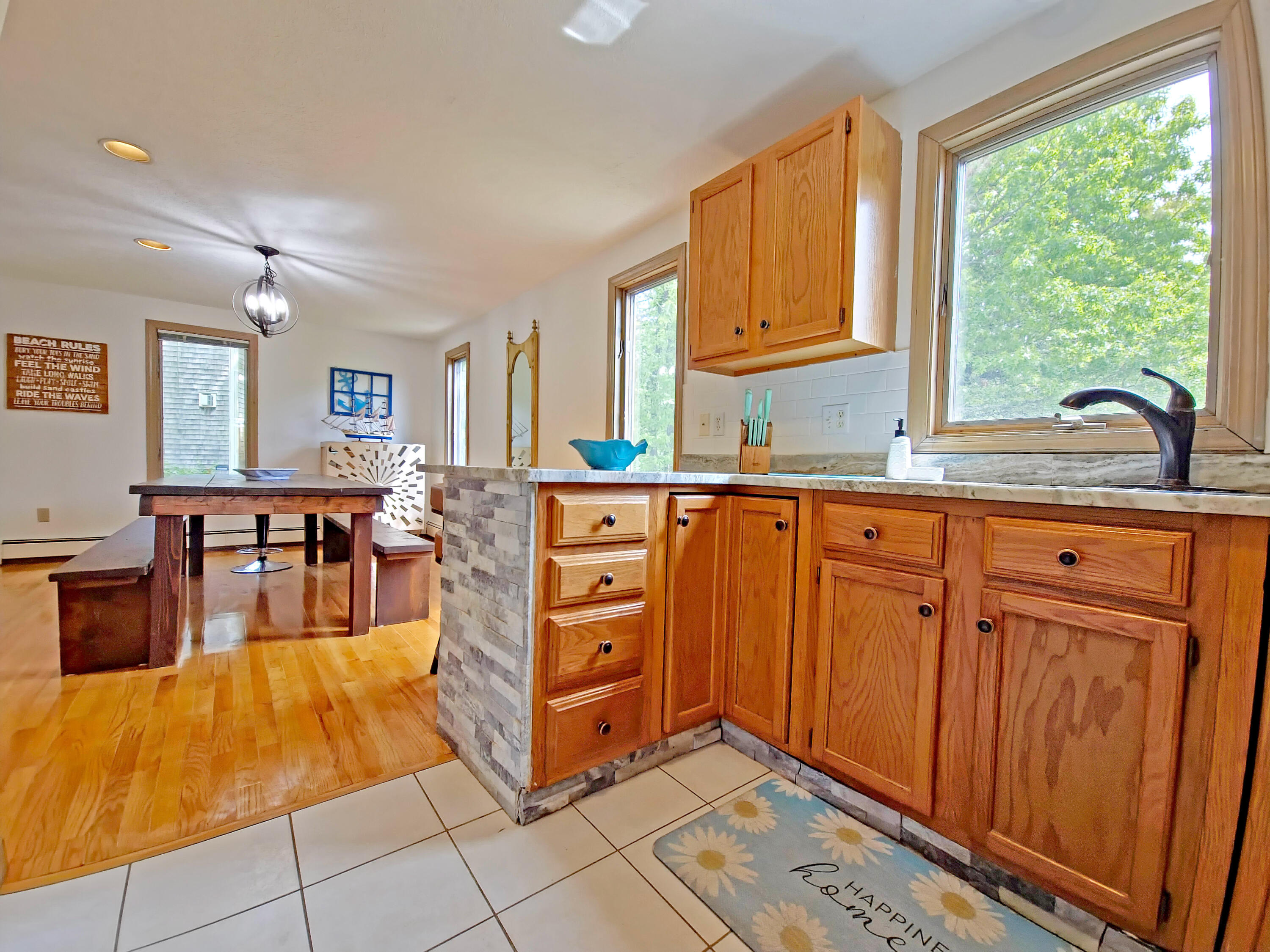 30 Norris Path Teaticket, MA 02536 - Photo 14 of 39 Kitchen/Dining Area