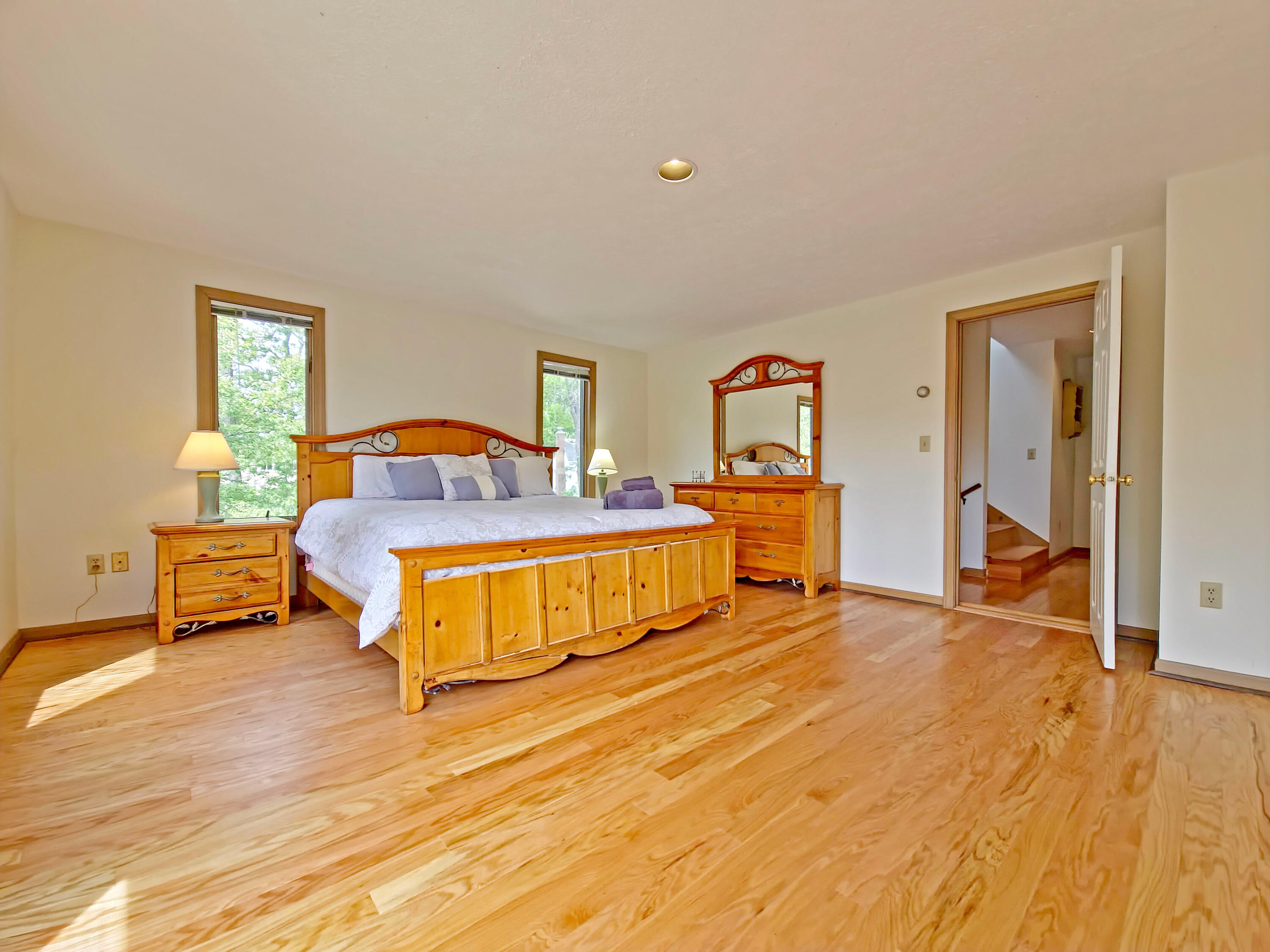 30 Norris Path Teaticket, MA 02536 - Photo 17 of 39 2nd Fl Primary En-suite Bedroom 2