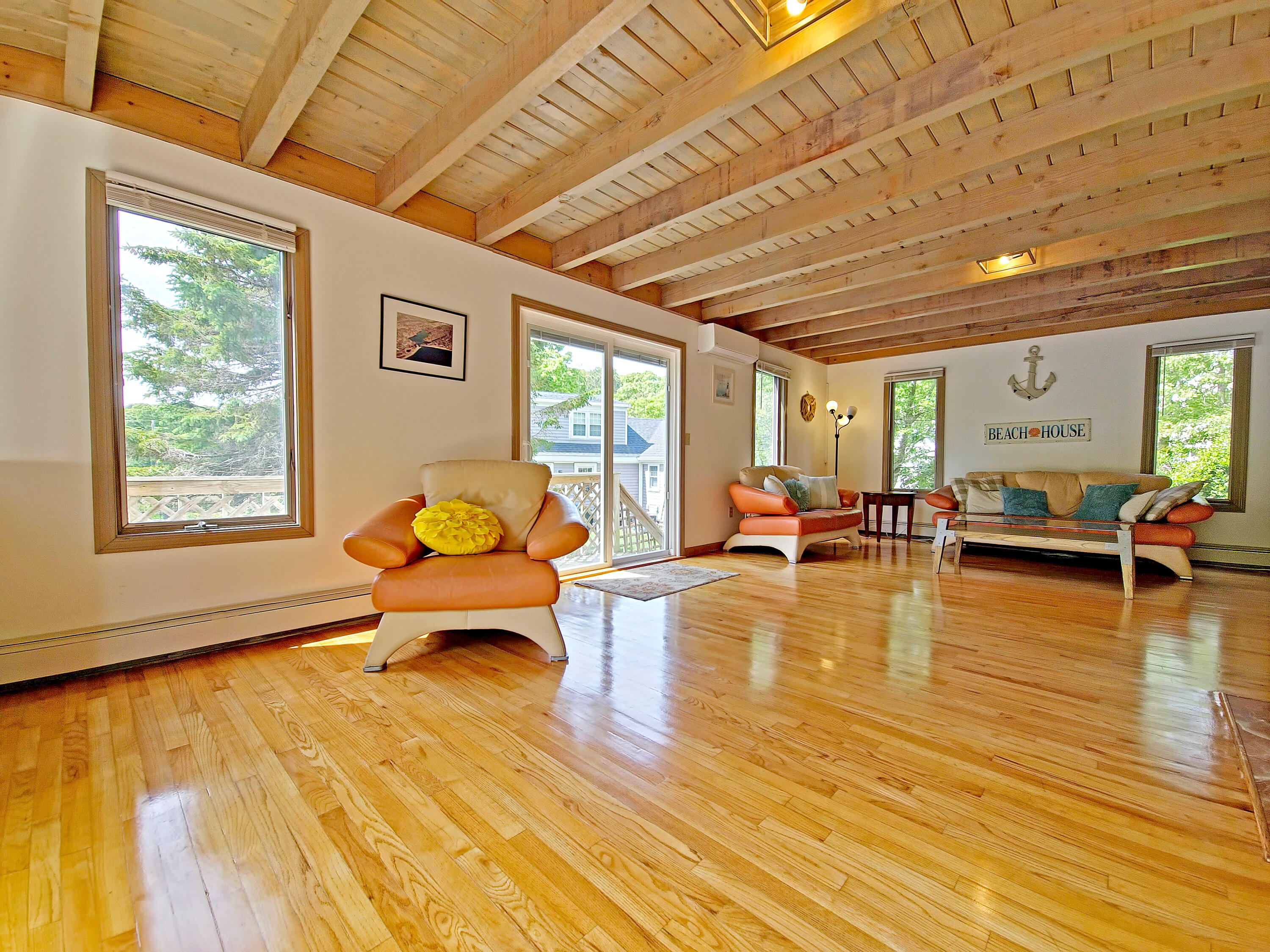 30 Norris Path Teaticket, MA 02536 - Photo 9 of 39 Living Room