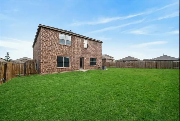 $2,600 | 2105 Rougle Court, Anna, TX 75409