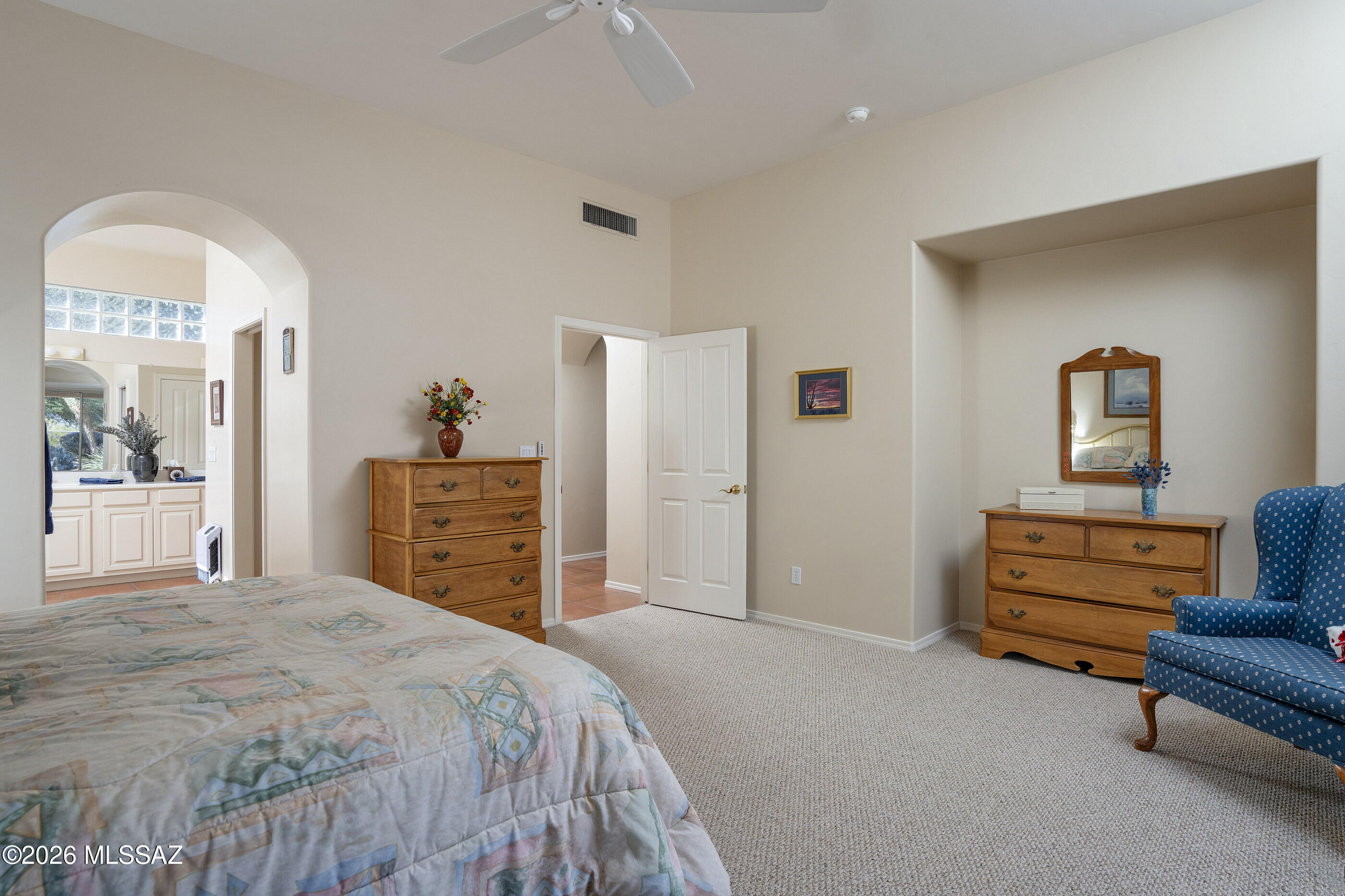 715 West Panorama Road Tucson, AZ 85704 - Photo 20 of 34 Primary Bedroom