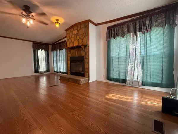 $189,000 | 501 Post Road, Michie, TN 38357