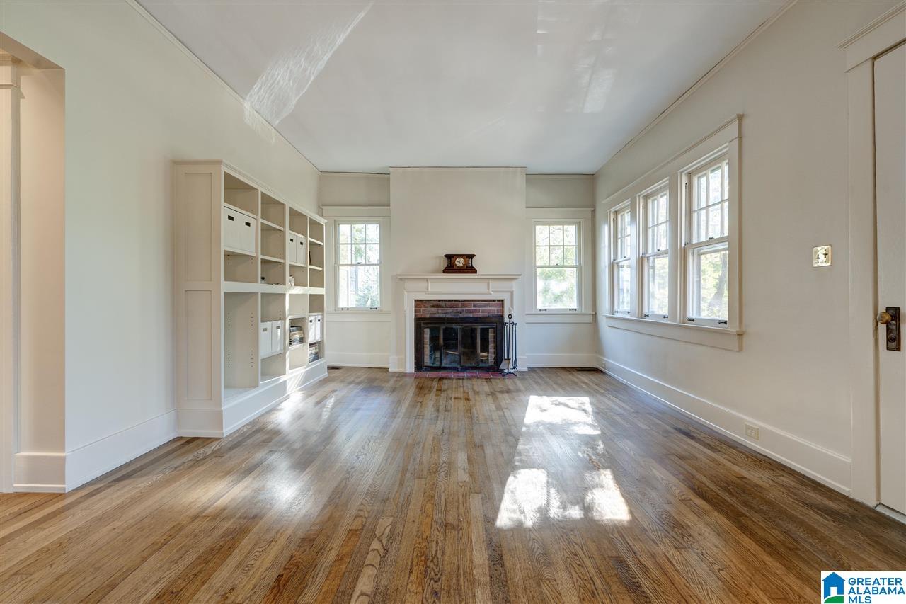 4207 Cliff Road Birmingham, AL 35222 - Photo 4 of 33
