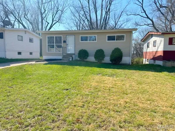 $139,500 | 4005 Cranberry Lane, St. Louis, MO 63121