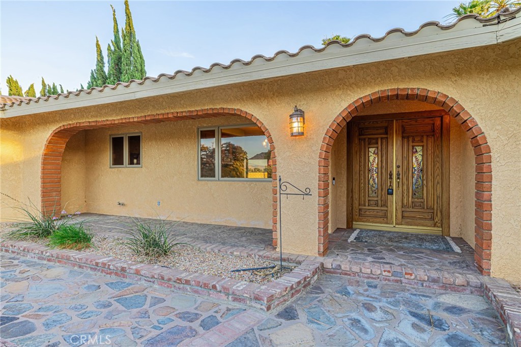 19459 Shasta Road Apple Valley, CA 92307 - Photo 9 of 64