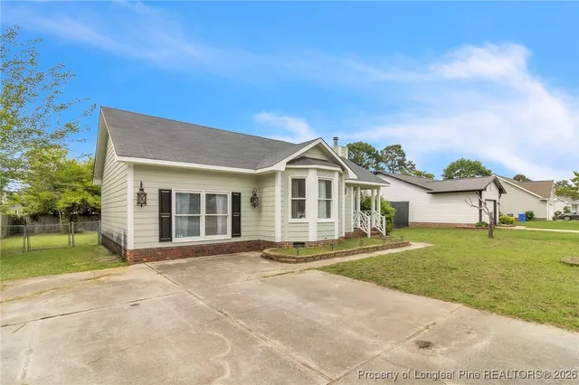 $1,650 | 5008 Shimmer Drive, Fayetteville, NC 28304