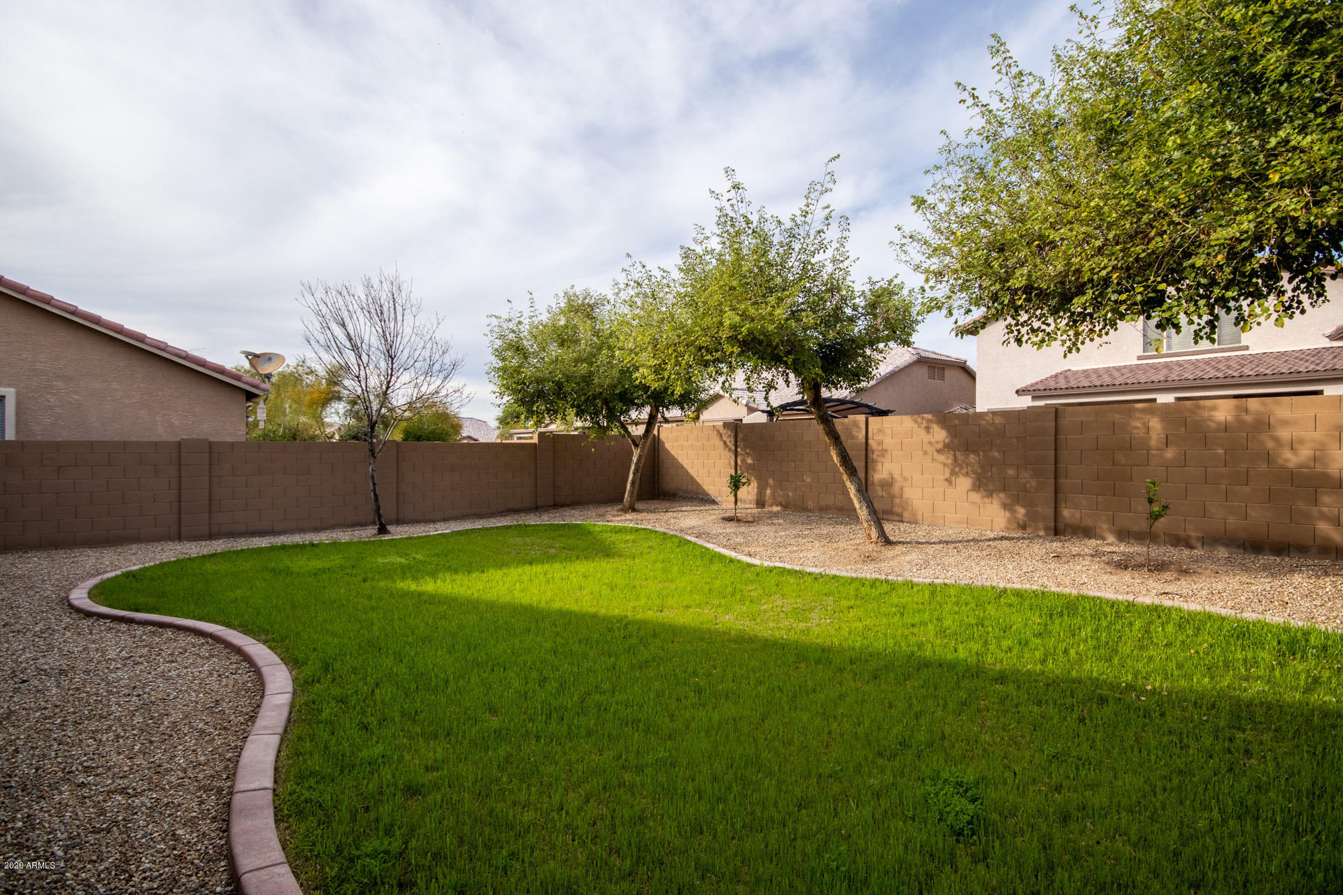 2334 West Beverly Rd. Phoenix, AZ 85041 - Photo 37 of 40
