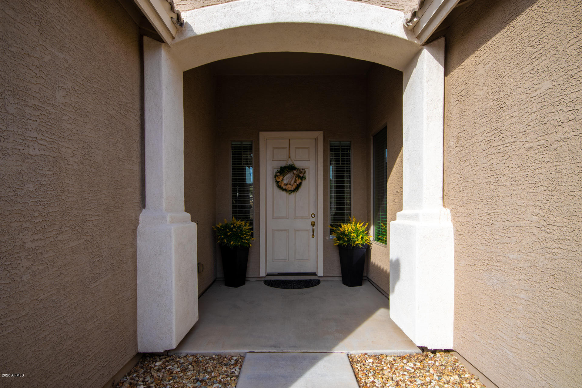 2334 West Beverly Rd. Phoenix, AZ 85041 - Photo 4 of 40 0005-Beverly 5