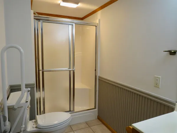 a view of a large window with an outdoor view